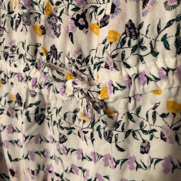 Old Navy Flower Romper - Picture 4 of 8
